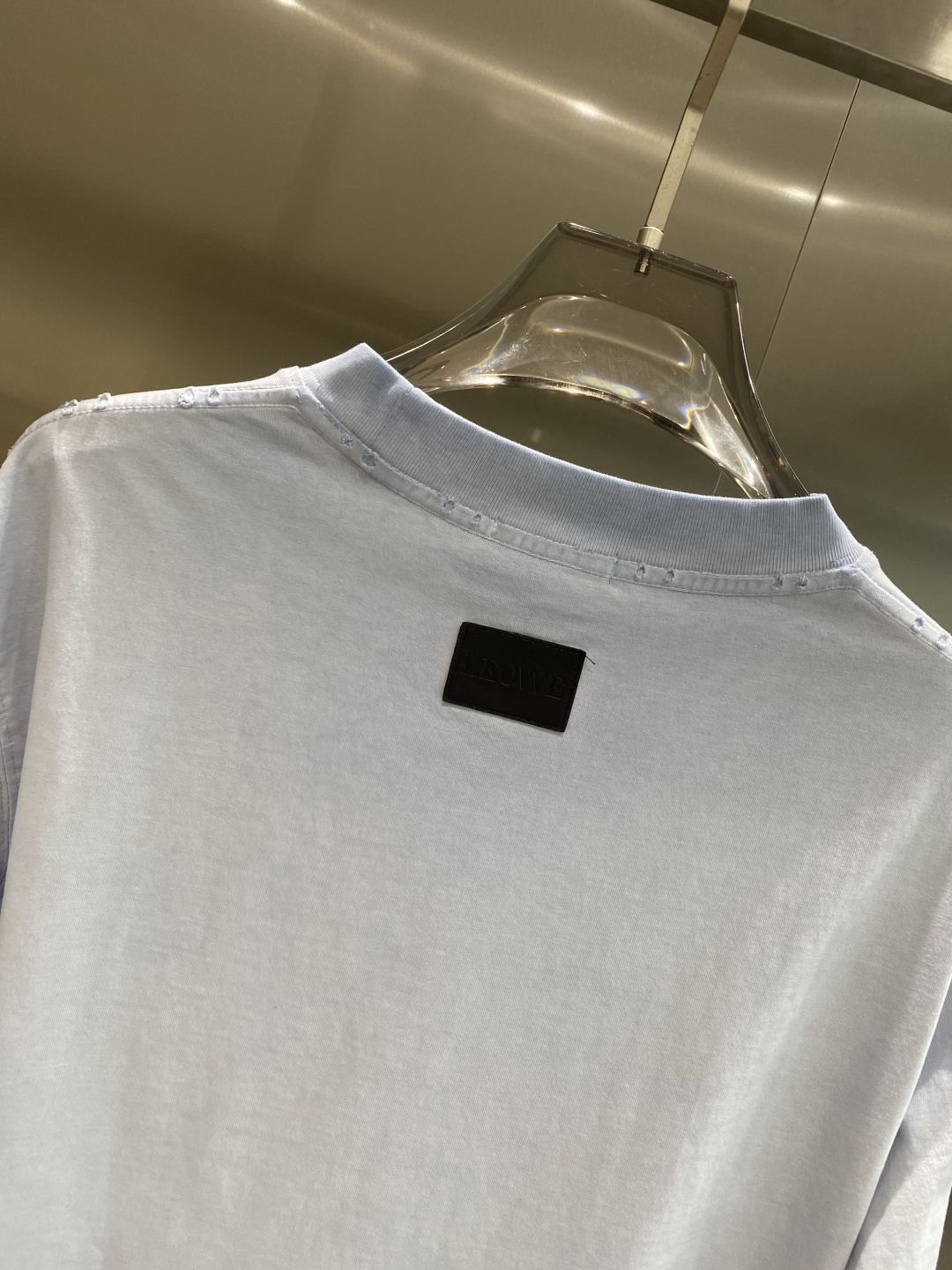 《𝙉𝙚𝙬🤍🖤罗家》2025ss长袖t恤 定制全棉双纱紧密爽滑面料，布面干净，布纹清晰，手感非常细腻 紧实