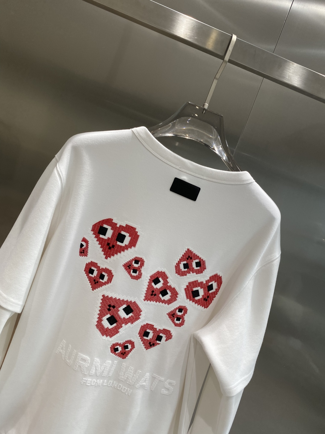 《𝙉𝙚𝙬🤍🖤AMI家》2025ss长袖t恤 定制全棉双纱紧密爽滑面料，布面干净，布纹清晰，手感非常细腻 