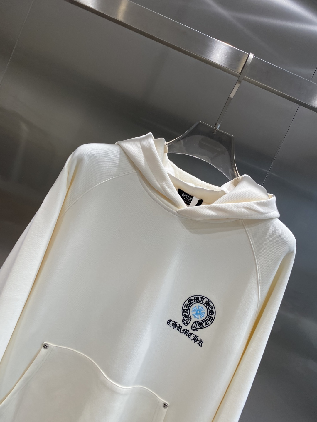 《𝙉𝙚𝙬🤍🖤罗家》2025最新卫衣，独家发售！原版复刻，独家设计，超强工艺！极其奢华！版型超赞！尺码 M