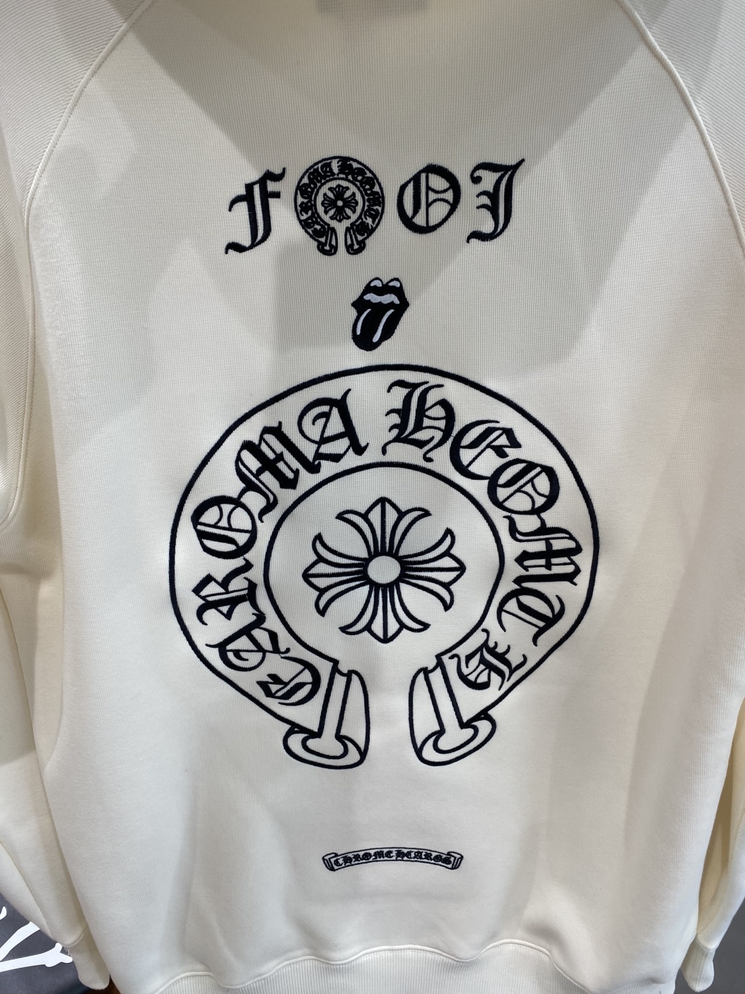 《𝙉𝙚𝙬🤍🖤罗家》2025最新卫衣，独家发售！原版复刻，独家设计，超强工艺！极其奢华！版型超赞！尺码 M