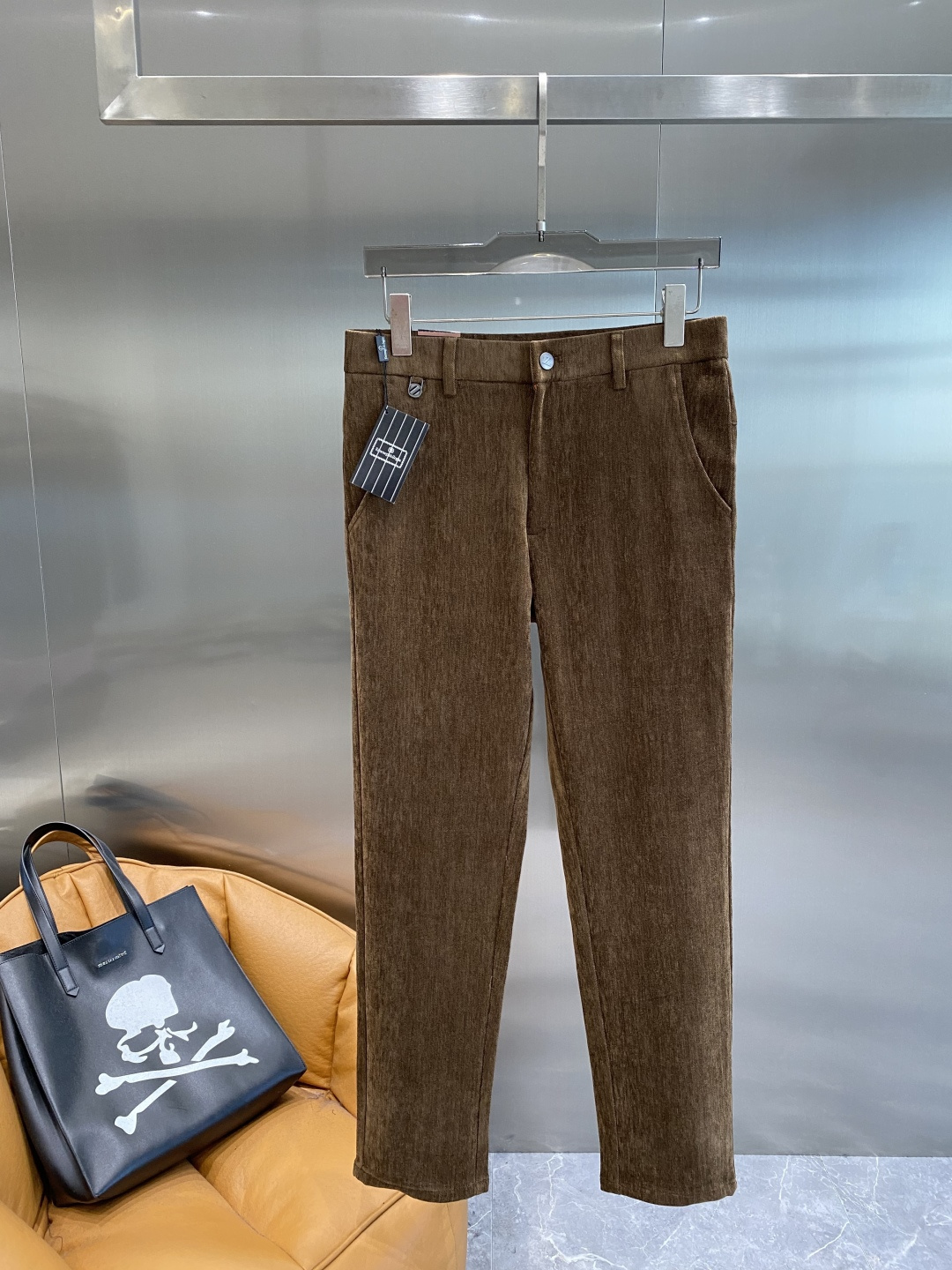 🌾售后✅ 《𝙉𝙚𝙬🤍🖤杰尼家》2025秋冬新品休闲裤西裤，官网同步发售，裤身工艺设计，进口客供辅料、面料