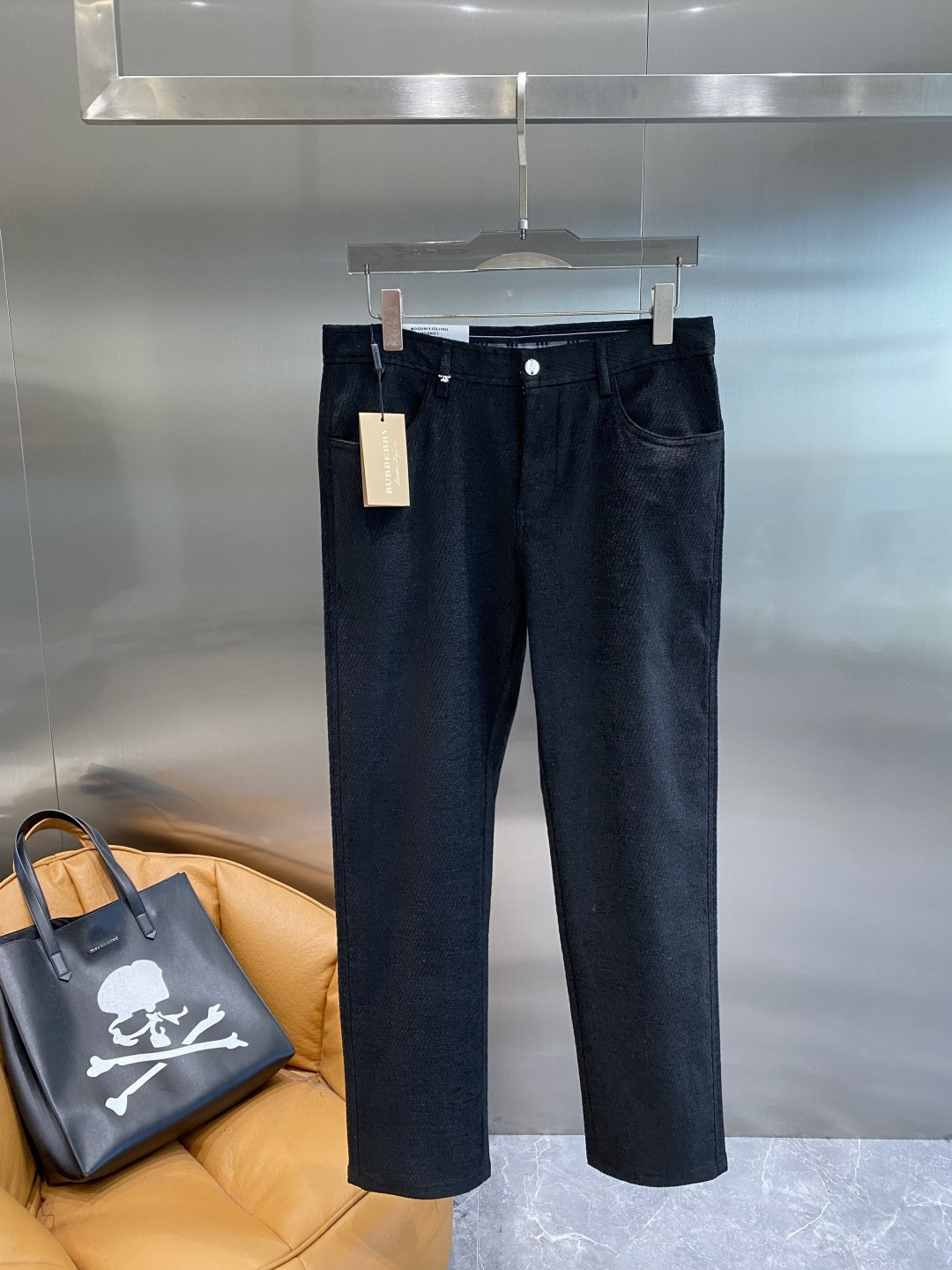 🌾售后✅ 《𝙉𝙚𝙬🤍🖤巴家》2025秋冬新品休闲裤西裤，官网同步发售，裤身工艺设计，进口客供辅料、面料定