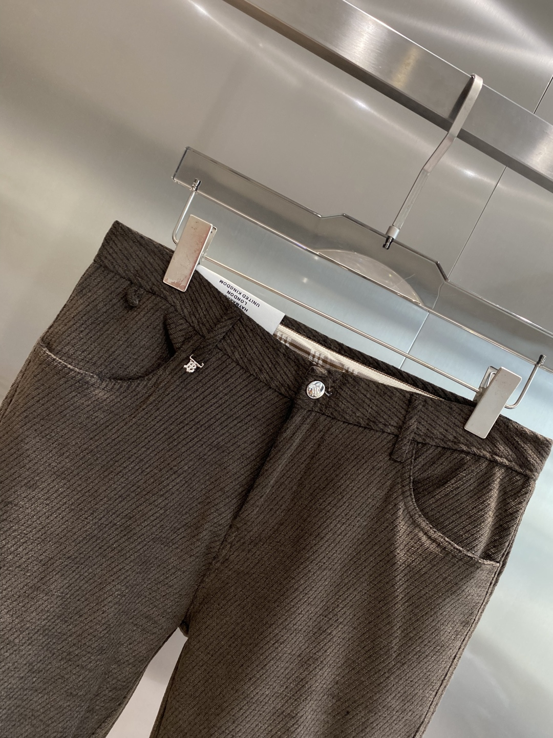 🌾售后✅ 《𝙉𝙚𝙬🤍🖤巴家》2025秋冬新品休闲裤西裤，官网同步发售，裤身工艺设计，进口客供辅料、面料定