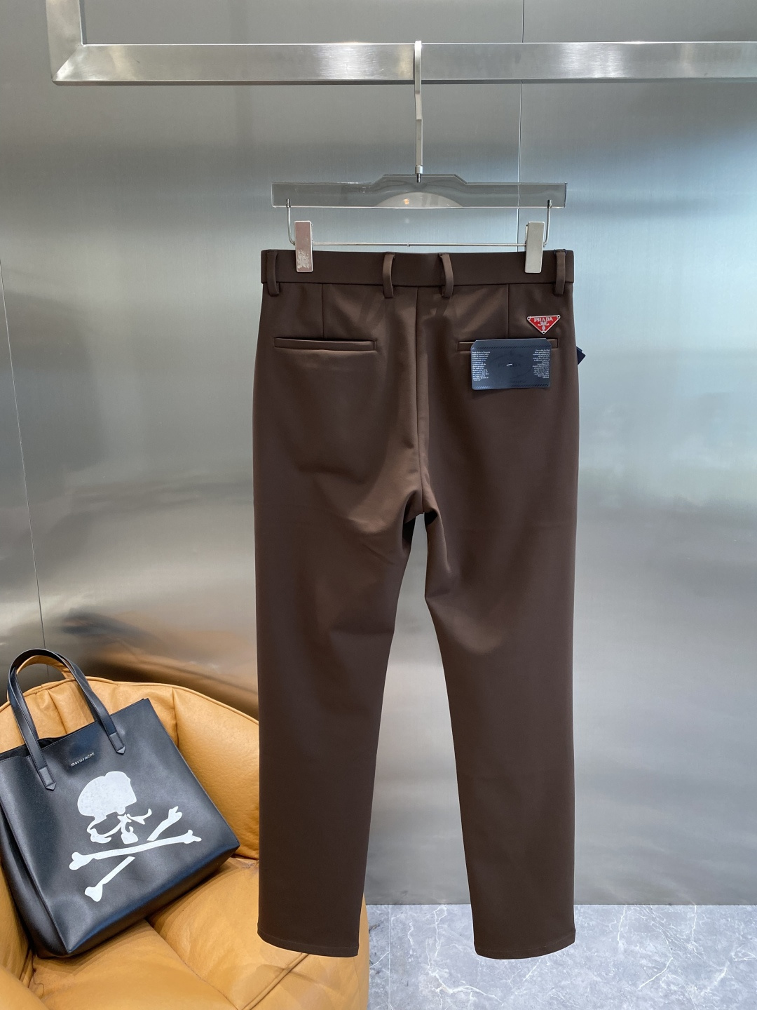 《🌾售后✅ 𝙉𝙚𝙬🤍🖤普家》2025秋冬新品休闲裤西裤，官网同步发售，裤身工艺设计，进口客供辅料、面料定