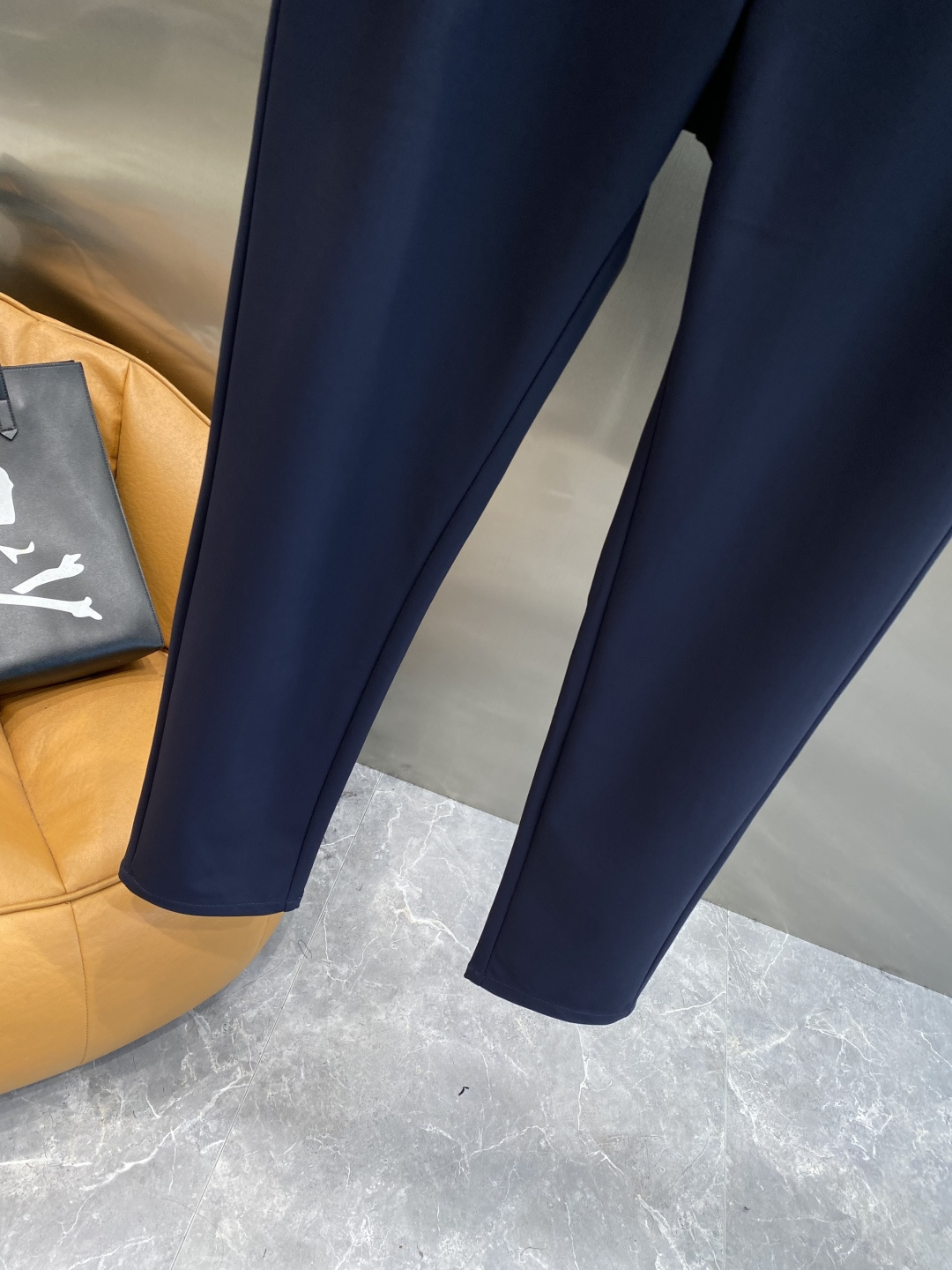 《🌾售后✅ 𝙉𝙚𝙬🤍🖤普家》2025秋冬新品休闲裤西裤，官网同步发售，裤身工艺设计，进口客供辅料、面料定