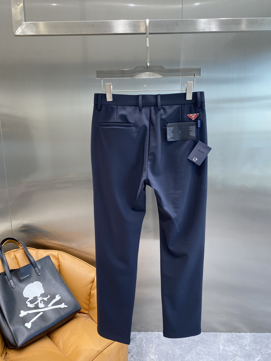 《🌾售后✅ 𝙉𝙚𝙬🤍🖤普家》2025秋冬新品休闲裤西裤，官网同步发售，裤身工艺设计，进口客供辅料、面料定