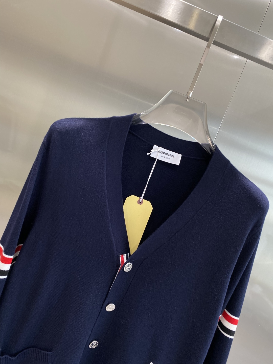 《🌾 𝙉𝙚𝙬🤍🖤TB家》25ss秋冬 最新最顶级开衫羊毛针织衫开衫毛衣，精致配色融合新款潮开衫，最顶级的