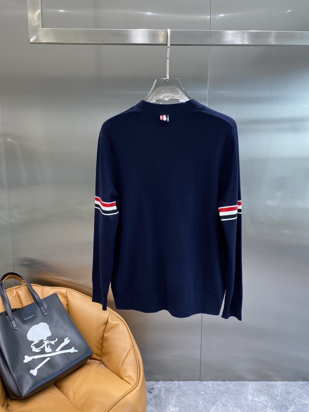 《🌾 𝙉𝙚𝙬🤍🖤TB家》25ss秋冬 最新最顶级开衫羊毛针织衫开衫毛衣，精致配色融合新款潮开衫，最顶级的