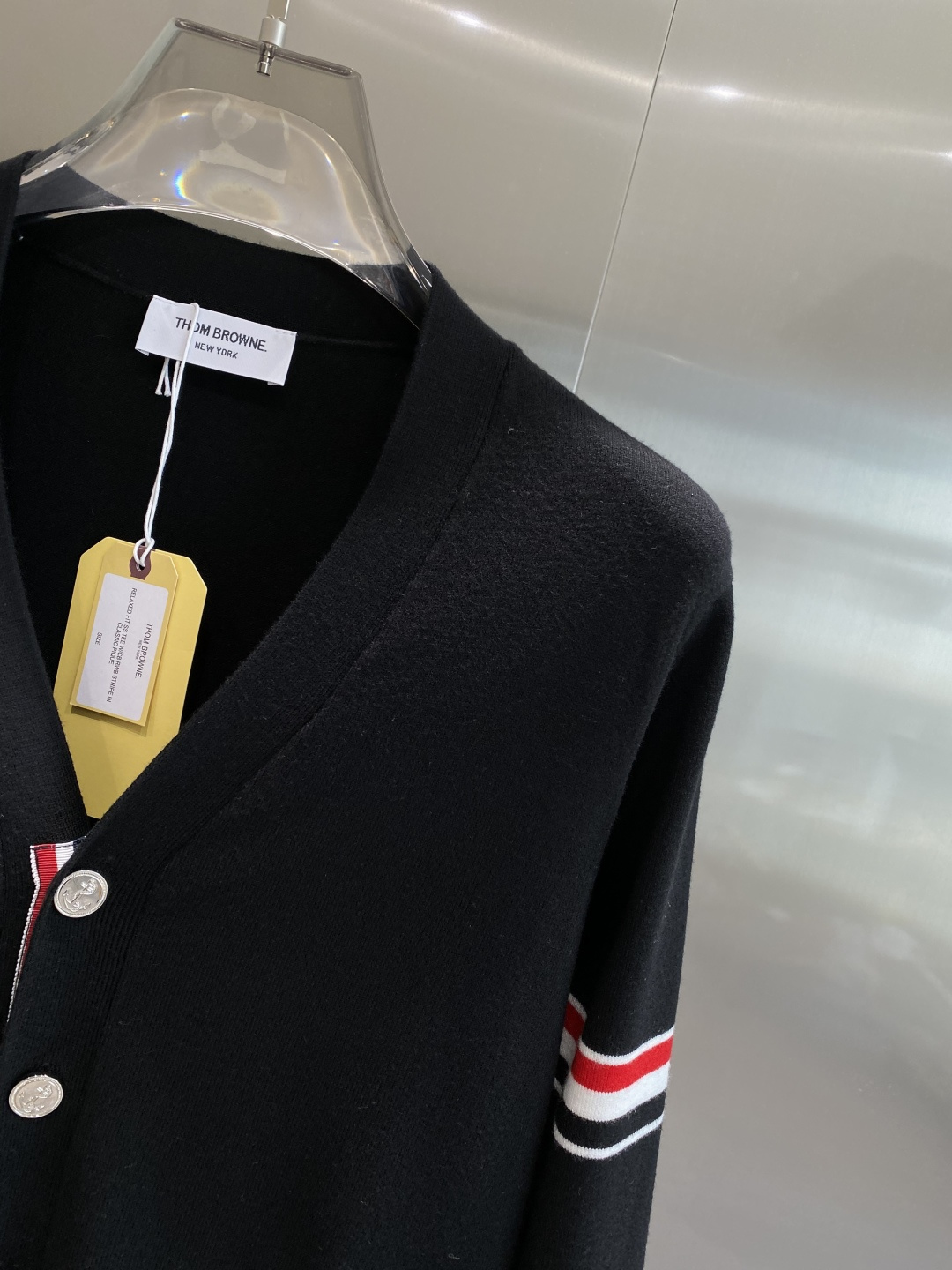 《🌾 𝙉𝙚𝙬🤍🖤TB家》25ss秋冬 最新最顶级开衫羊毛针织衫开衫毛衣，精致配色融合新款潮开衫，最顶级的