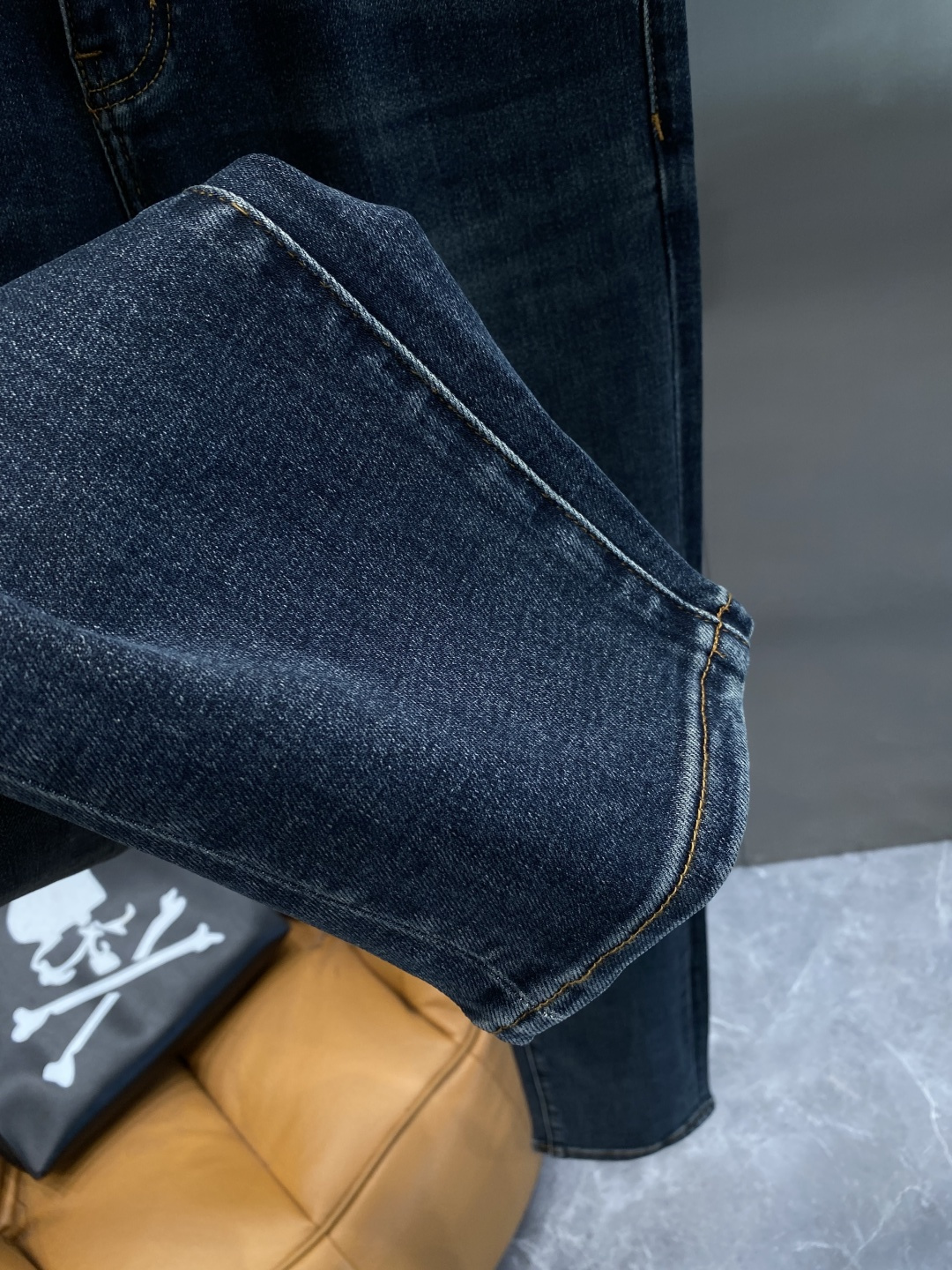 《𝙉𝙚𝙬🤍🖤古家》2025最新品牛仔裤 专柜热销款 品味与价值共享 身穿着非常舒适 低调不失奢华 穿出去