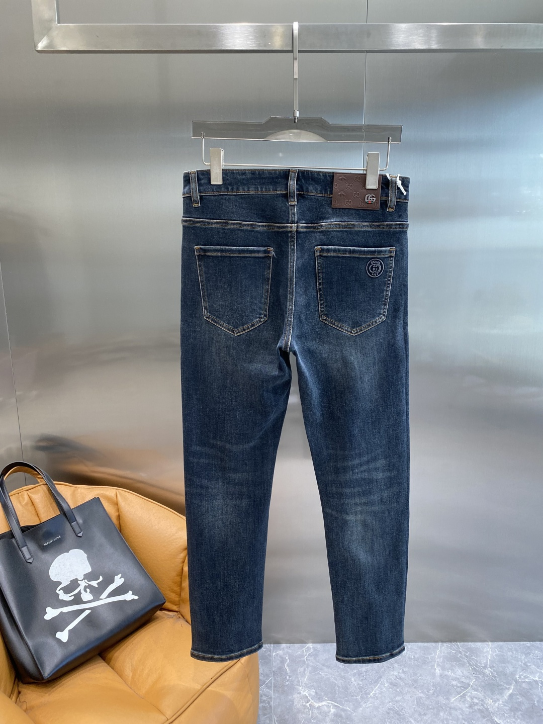 《𝙉𝙚𝙬🤍🖤古家》2025最新品牛仔裤 专柜热销款 品味与价值共享 身穿着非常舒适 低调不失奢华 穿出去