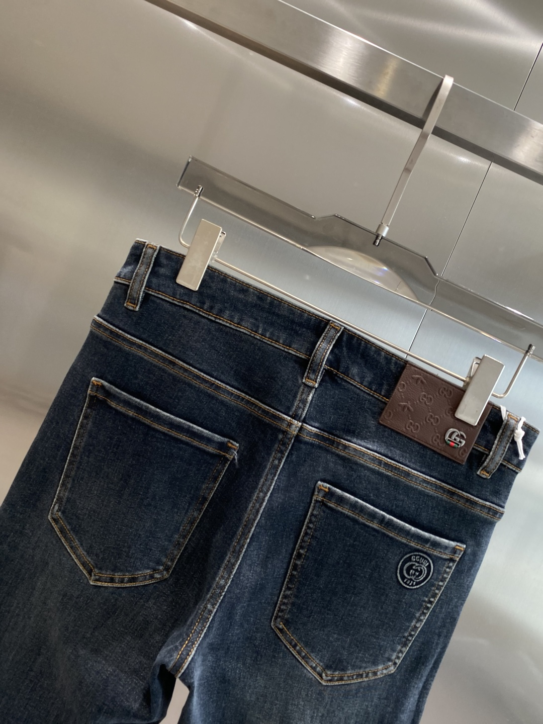 《𝙉𝙚𝙬🤍🖤古家》2025最新品牛仔裤 专柜热销款 品味与价值共享 身穿着非常舒适 低调不失奢华 穿出去