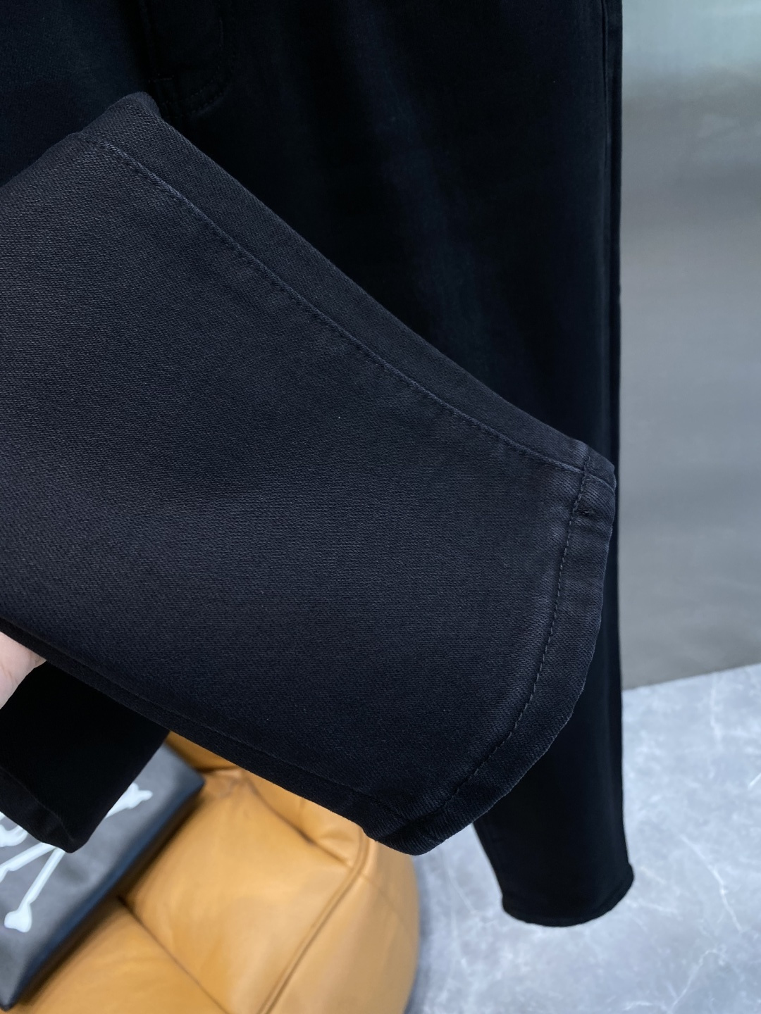 《𝙉𝙚𝙬🤍🖤迪家》25ss秋冬牛仔 超级有范儿的一款牛仔裤，定制原版水洗牛仔面料，独特设计，顶级工艺字母