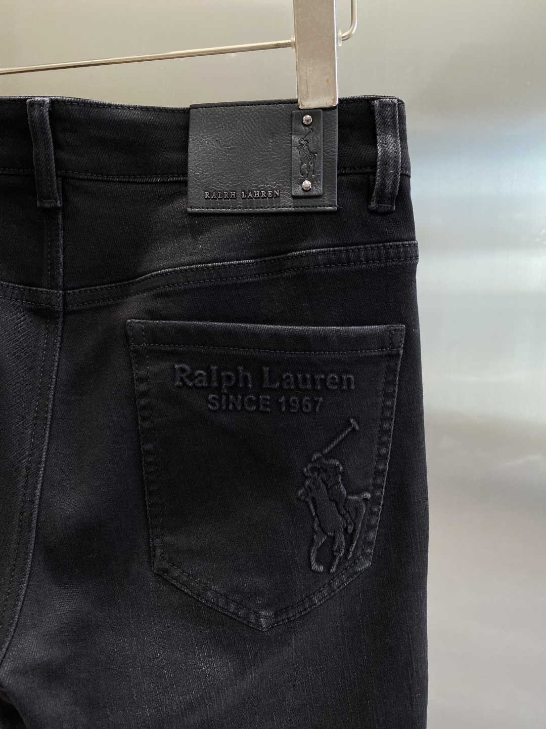 《𝙉𝙚𝙬🤍🖤POLO家》25ss秋冬牛仔 超级有范儿的一款牛仔裤，定制原版水洗牛仔面料，独特设计，顶级工