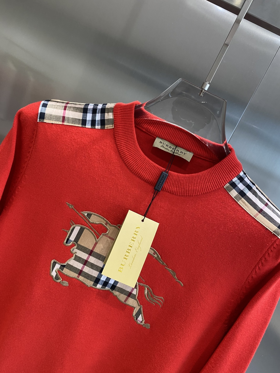 🌾 新年中国红系列♥️♥️♥️《𝙉𝙚𝙬🤍🖤巴家》2025ss秋冬新品时尚休闲打底单穿圆领商务休闲基础高档