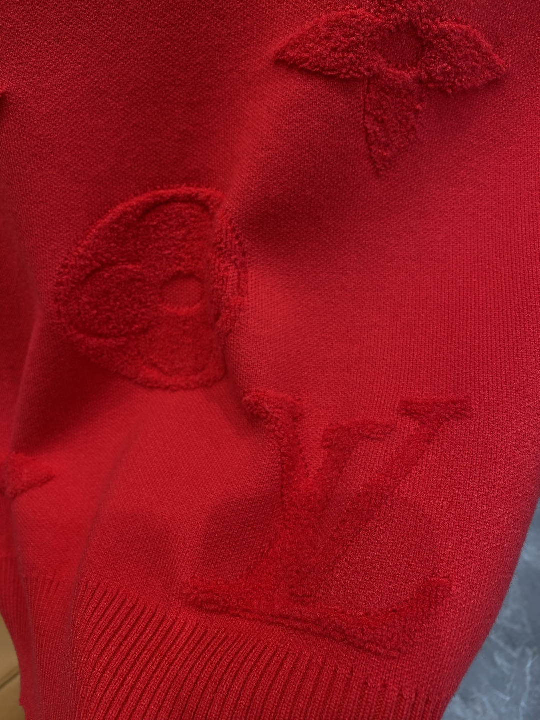 🌾 新年中国红系列♥️♥️♥️《𝙉𝙚𝙬🤍🖤驴家》2025ss秋冬新品时尚休闲打底单穿圆领商务休闲基础高档