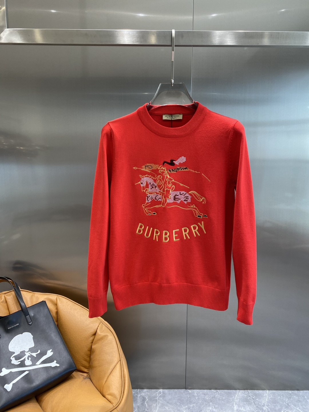 🌾 新年中国红系列♥️♥️♥️《𝙉𝙚𝙬🤍🖤巴家》2025ss秋冬新品时尚休闲打底单穿圆领商务休闲基础高档