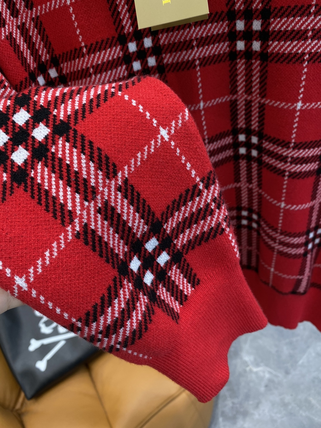 🌾 新年中国红系列♥️♥️♥️《𝙉𝙚𝙬🤍🖤巴家》2025ss秋冬新品时尚休闲打底单穿圆领商务休闲基础高档