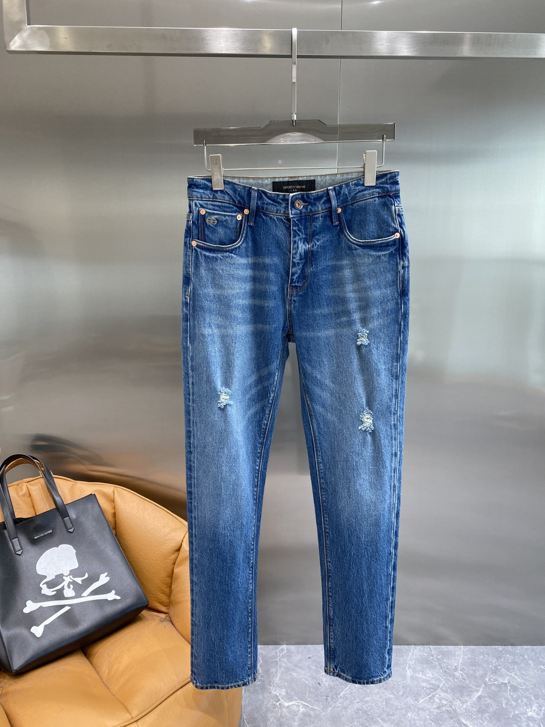 P135 《𝙉𝙚𝙬🤍🖤Casa Armani》 2026 nuevos jeans de primavera, modelo popular en tiendas, gusto y valor compart…