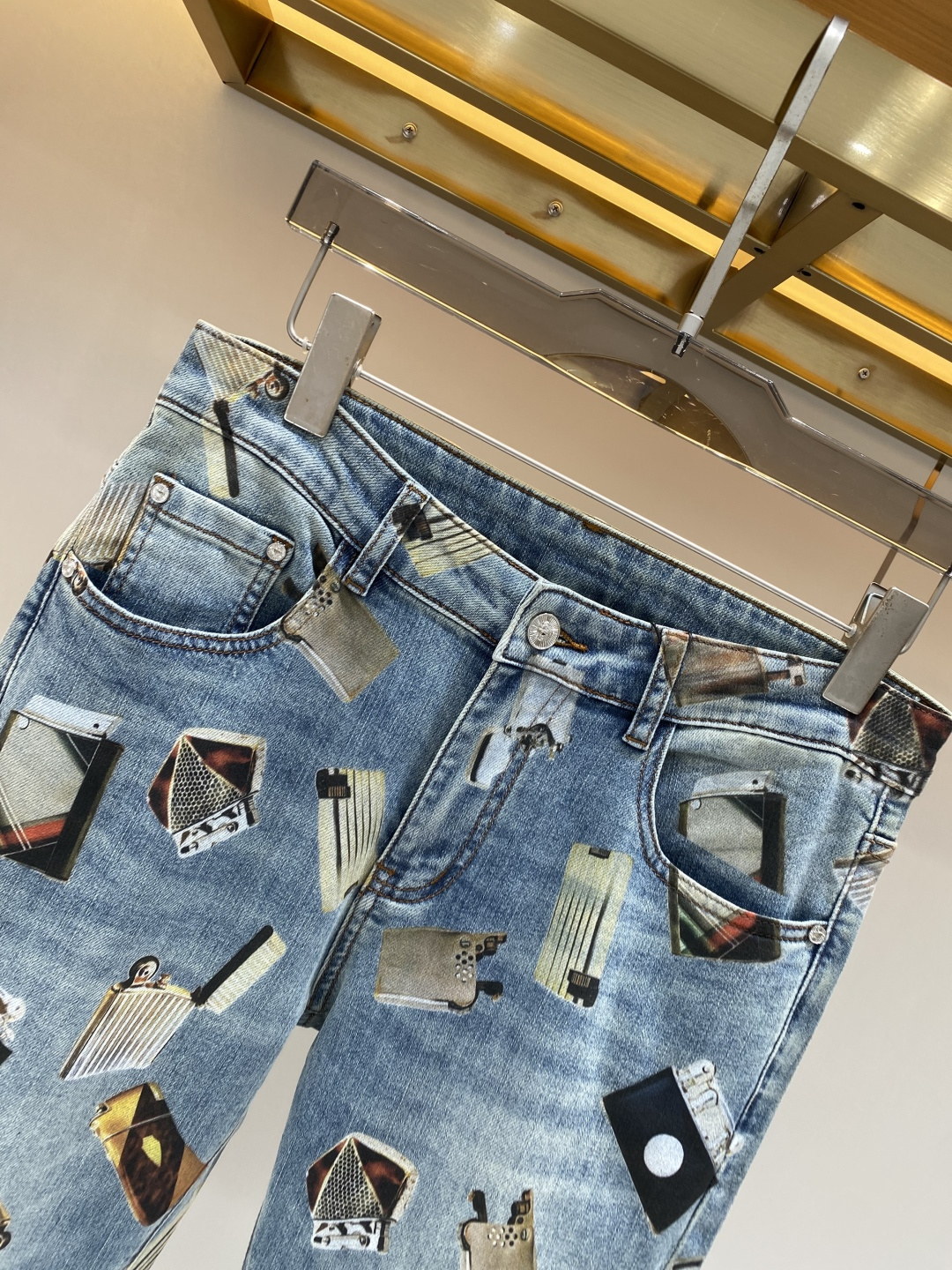 🌾售后✅《𝙉𝙚𝙬🤍🖤DG家》2026最新品牛仔裤 专柜热销款 品味与价值共享 身穿着非常舒适 低调不失奢