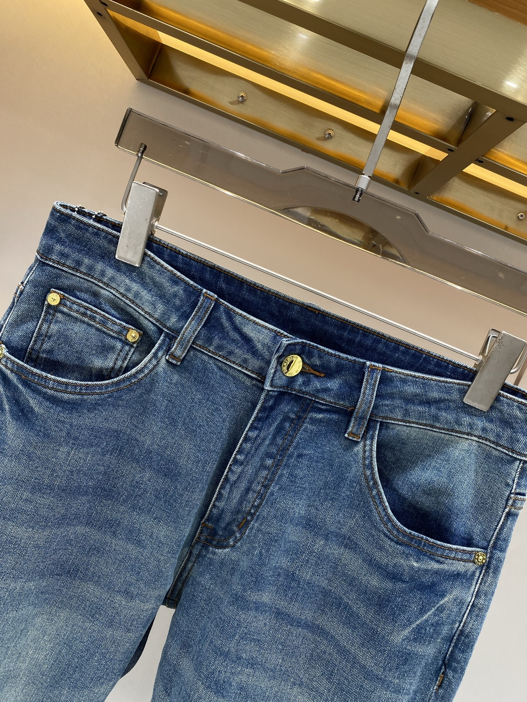 🌾售后✅《𝙉𝙚𝙬🤍🖤DG家》2026最新品牛仔裤 专柜热销款 品味与价值共享 身穿着非常舒适 低调不失奢