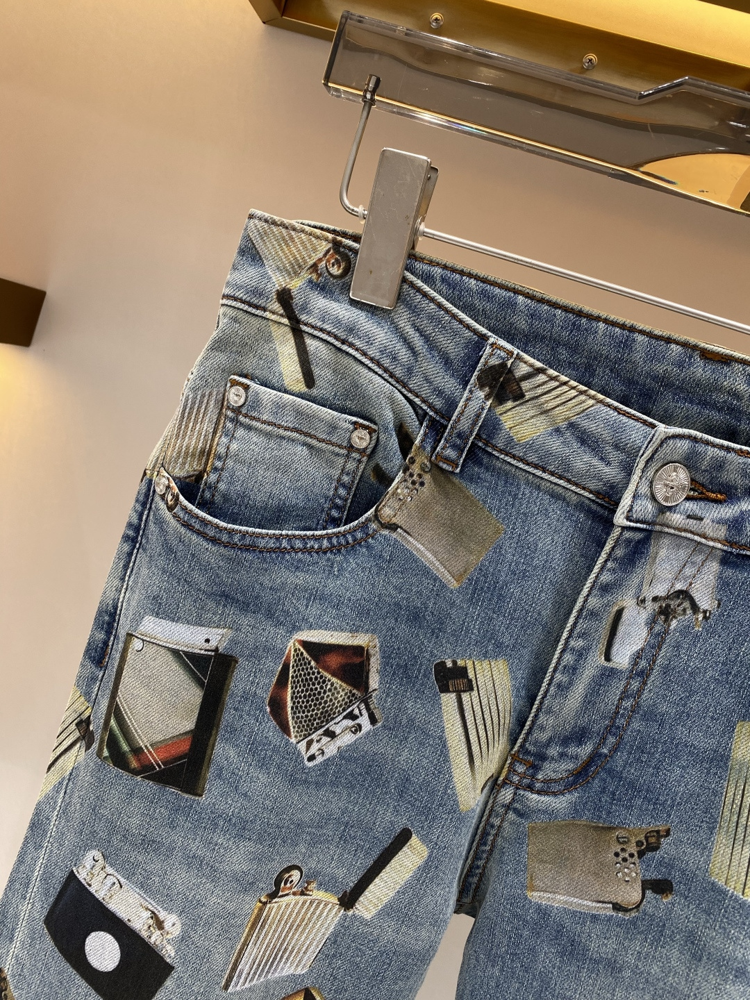 🌾售后✅《𝙉𝙚𝙬🤍🖤DG家》2026最新品牛仔裤 专柜热销款 品味与价值共享 身穿着非常舒适 低调不失奢