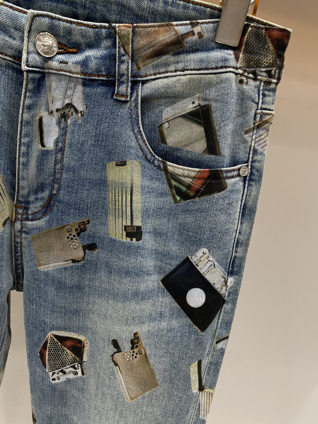 🌾售后✅《𝙉𝙚𝙬🤍🖤DG家》2026最新品牛仔裤 专柜热销款 品味与价值共享 身穿着非常舒适 低调不失奢