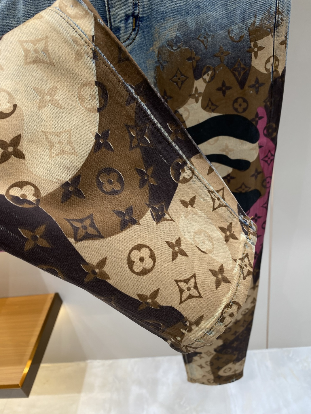 🌾售后✅《𝙉𝙚𝙬🤍🖤驴家》2026最新品牛仔裤 专柜热销款 品味与价值共享 身穿着非常舒适 低调不失奢华