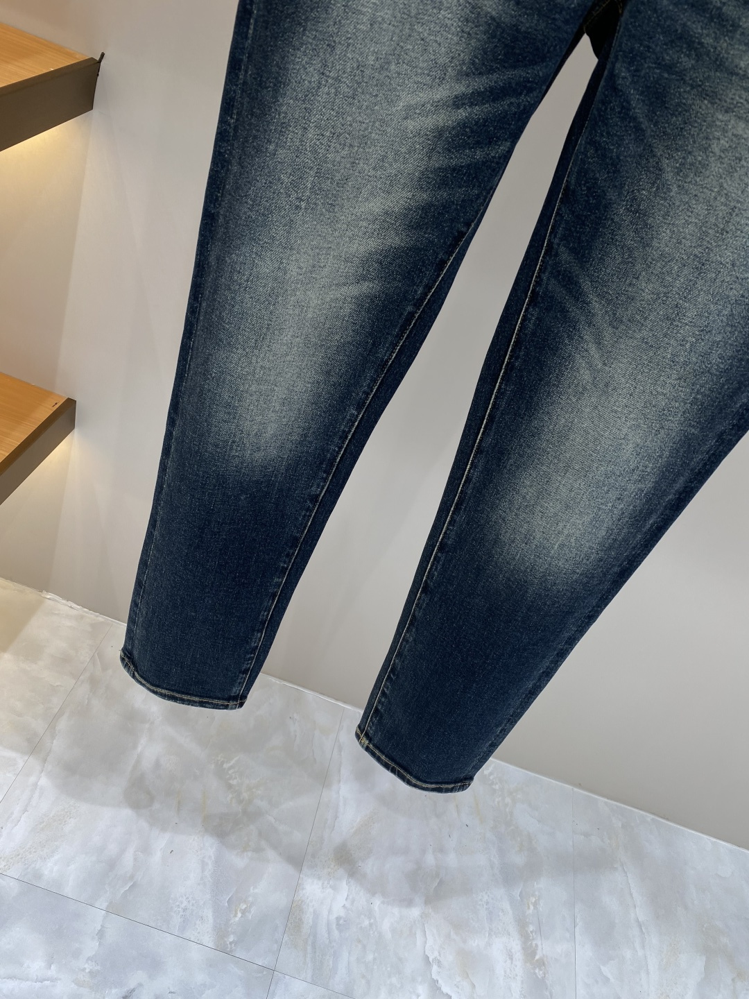 《𝙉𝙚𝙬🖤❤️驴家》2026春款重工水洗休闲牛仔裤，进口原版水洗弹力面料，舒适有弹性，独特设计，版型超正