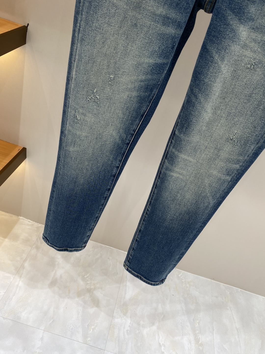 《𝙉𝙚𝙬🖤❤️普家》2026春款重工水洗休闲牛仔裤，进口原版水洗弹力面料，舒适有弹性，独特设计，版型超正
