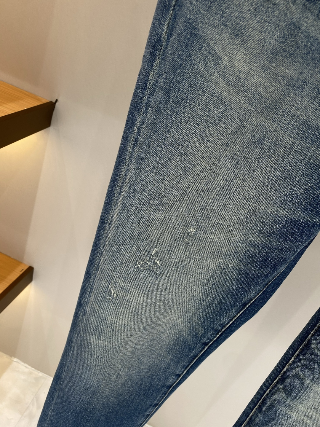《𝙉𝙚𝙬🖤❤️普家》2026春款重工水洗休闲牛仔裤，进口原版水洗弹力面料，舒适有弹性，独特设计，版型超正