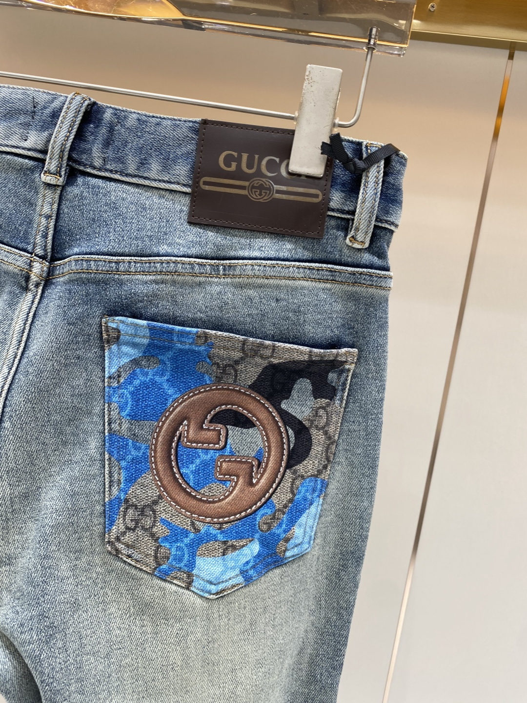 《𝙉𝙚𝙬🖤❤️古家》2026春款重工水洗休闲牛仔裤，进口原版水洗弹力面料，舒适有弹性，独特设计，版型超正