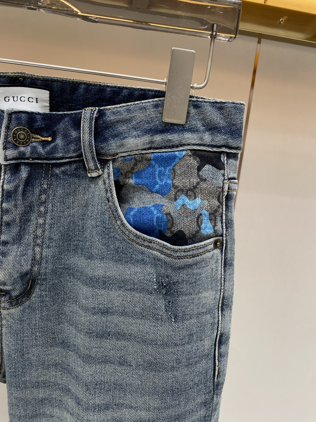 《𝙉𝙚𝙬🖤❤️古家》2026春款重工水洗休闲牛仔裤，进口原版水洗弹力面料，舒适有弹性，独特设计，版型超正