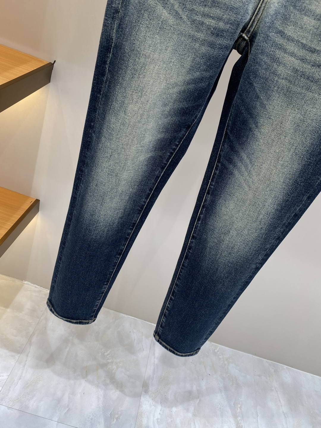 《𝙉𝙚𝙬🖤❤️驴家》2026春款重工水洗休闲牛仔裤，进口原版水洗弹力面料，舒适有弹性，独特设计，版型超正