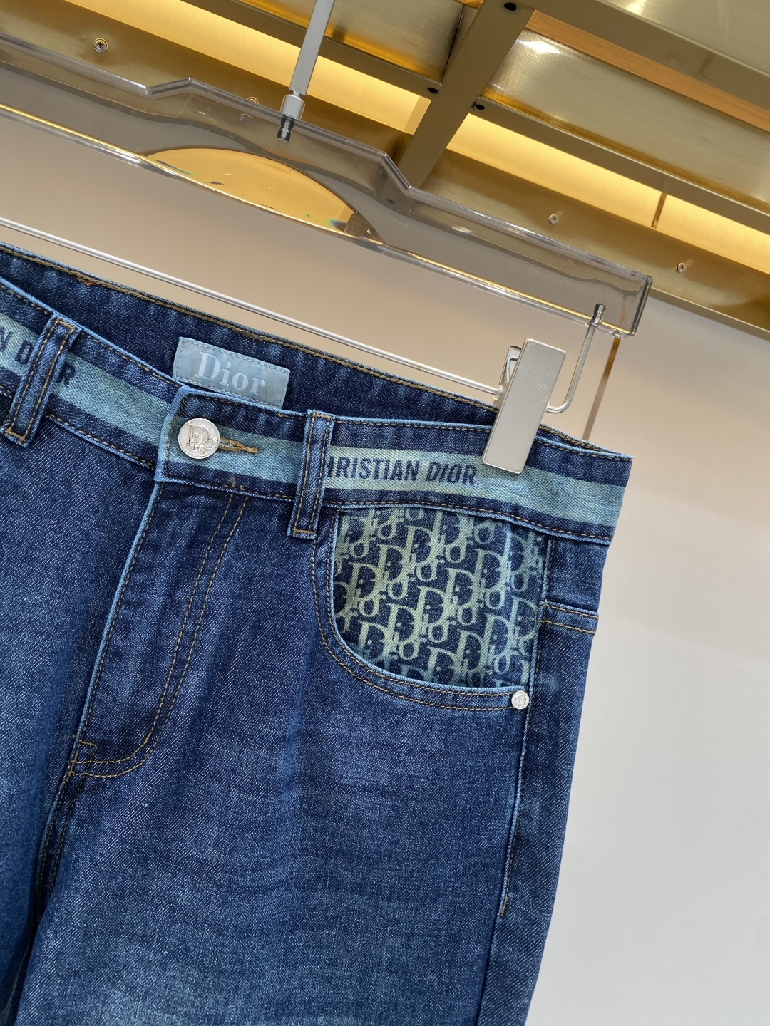 支持年后售后✅《𝙉𝙚𝙬🖤❤️迪家》2026最新品牛仔裤 专柜热销款 品味与价值共享 身穿着非常舒适 低调