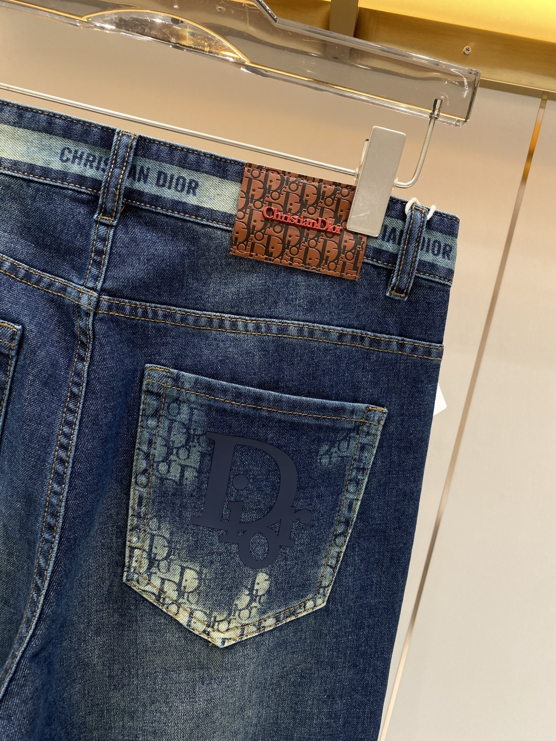 支持年后售后✅《𝙉𝙚𝙬🖤❤️迪家》2026最新品牛仔裤 专柜热销款 品味与价值共享 身穿着非常舒适 低调