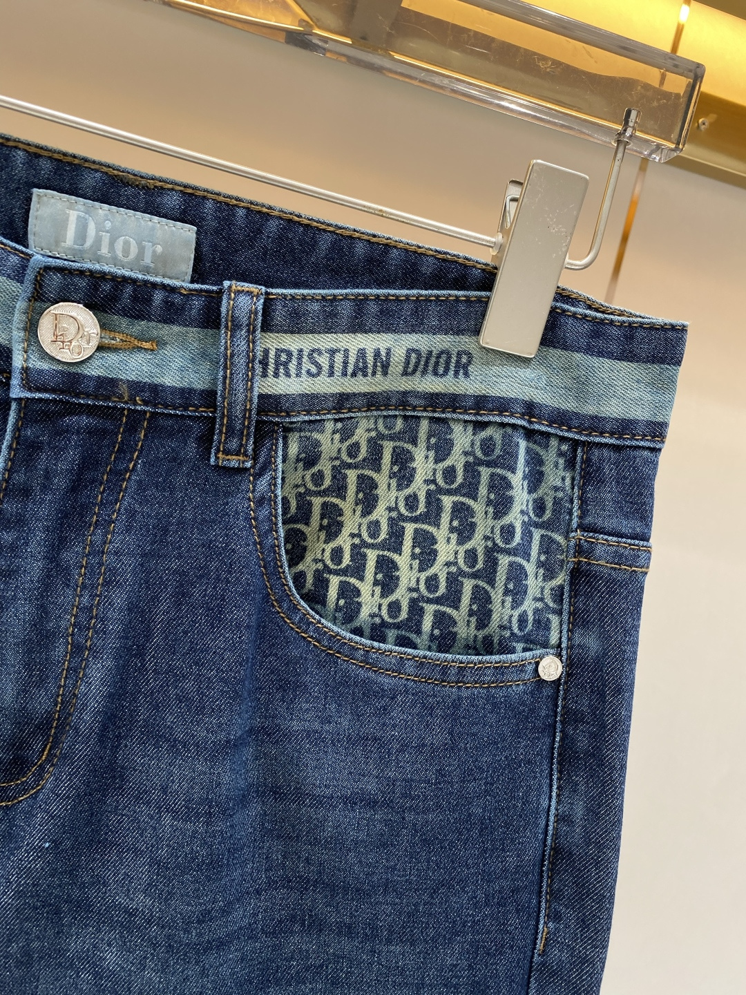 支持年后售后✅《𝙉𝙚𝙬🖤❤️迪家》2026最新品牛仔裤 专柜热销款 品味与价值共享 身穿着非常舒适 低调