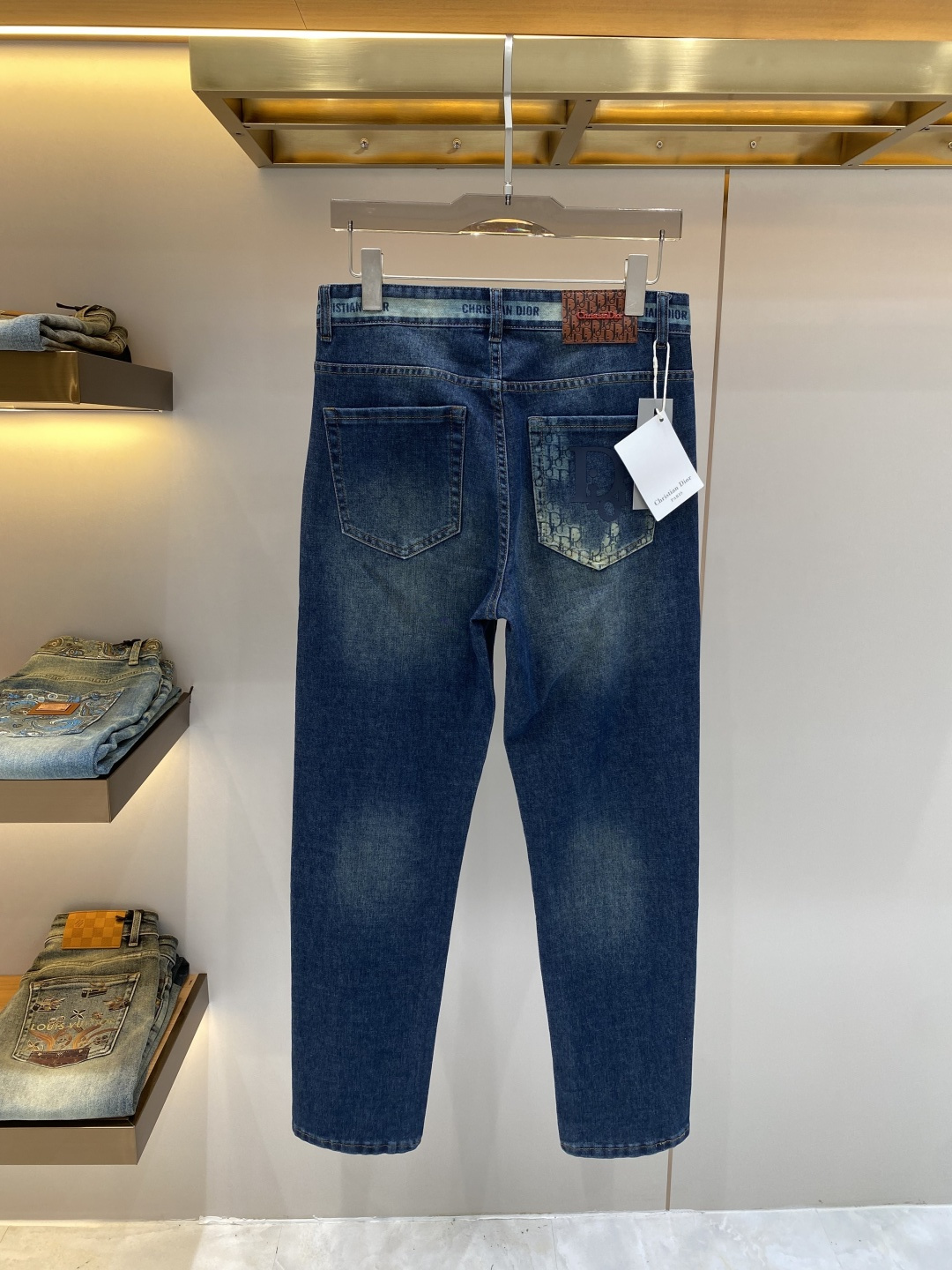 支持年后售后✅《𝙉𝙚𝙬🖤❤️迪家》2026最新品牛仔裤 专柜热销款 品味与价值共享 身穿着非常舒适 低调