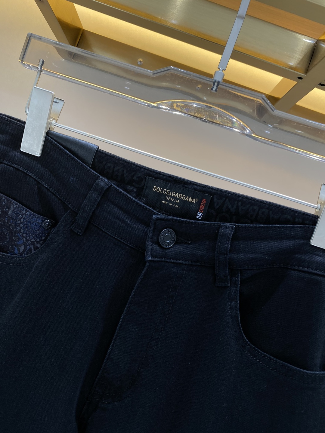 支持年后售后✅《𝙉𝙚𝙬🖤❤️DG家》2026春款爆款新品 有售 实体店极品牛仔裤 原版好货，市场最高版本