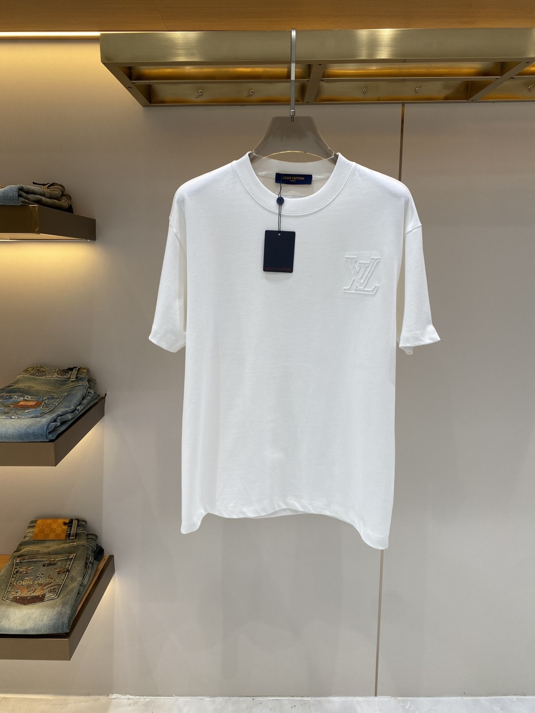 支持年后售后✅《𝙉𝙚𝙬🖤❤️驴家》2026短袖 顶级进口私货，高端字母短袖，时尚不失奢华 品质毋庸置疑 