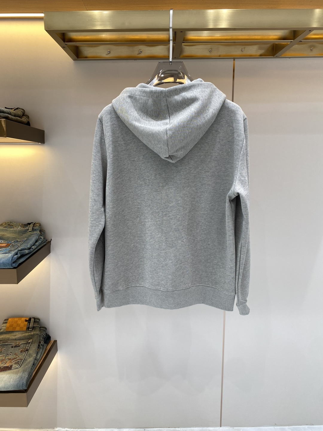 支持年后售后✅ 《𝙉𝙚𝙬🖤❤️古家》2026ss大爆新款，最高版本时尚开衫卫衣、每年必出的经典之作。受各