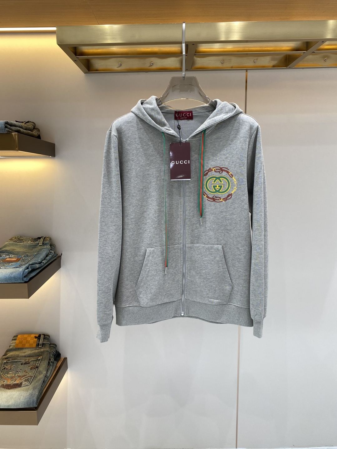 支持年后售后✅ 《𝙉𝙚𝙬🖤❤️古家》2026ss大爆新款，最高版本时尚开衫卫衣、每年必出的经典之作。受各