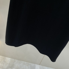 《𝙉𝙚𝙬🖤❤️罗家》 2026新款首发专柜最新款短袖圆领T恤 高端订制 设计前卫时尚!刺绣品牌logo工艺设计 高端定制 《𝙉𝙚𝙬🖤❤️罗家》 2026新款首发专柜最新款短袖圆领T恤 高端订制 设计前卫时尚!刺绣品牌logo工艺设计 高端定制