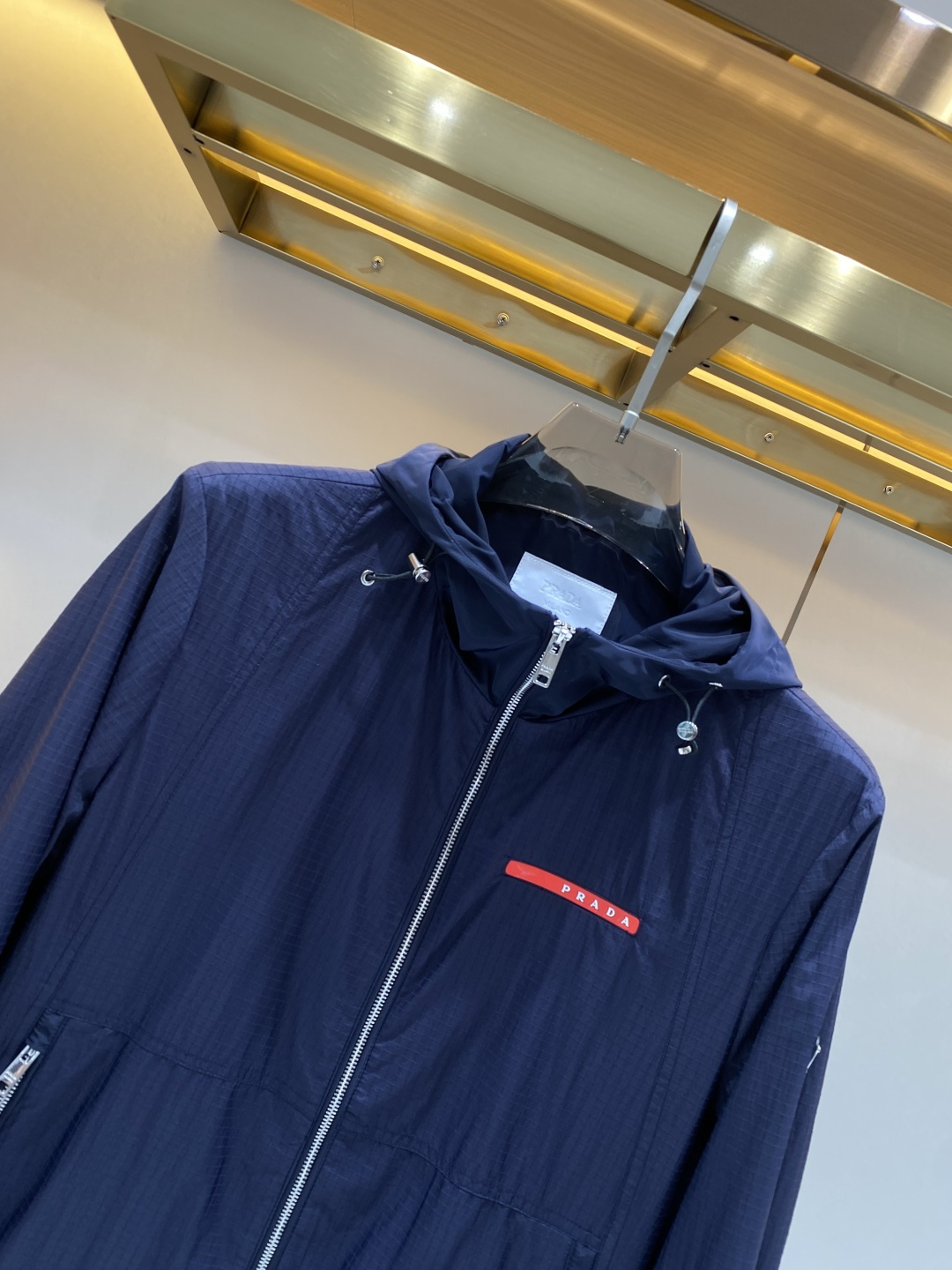 《𝙉𝙚𝙬🖤❤️普家》2026ss早春新款发布 夹克外套，爆款穿上就是舒适自在又显瘦的存在，慵懒而随性，结