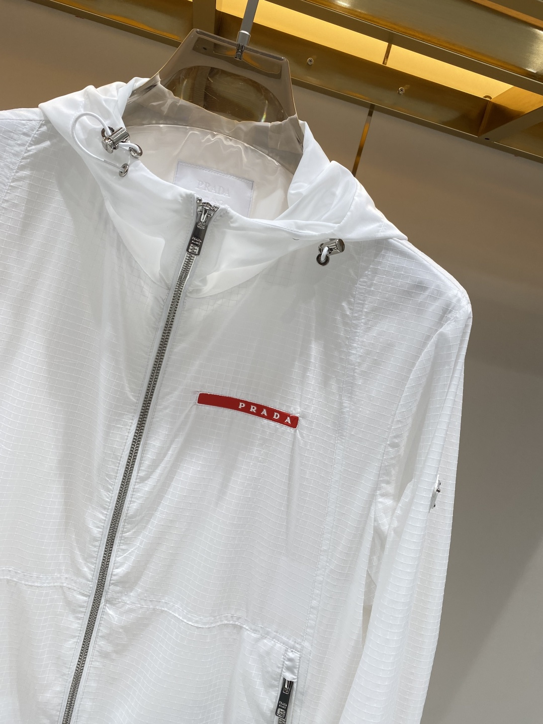 《𝙉𝙚𝙬🖤❤️普家》2026ss早春新款发布 夹克外套，爆款穿上就是舒适自在又显瘦的存在，慵懒而随性，结