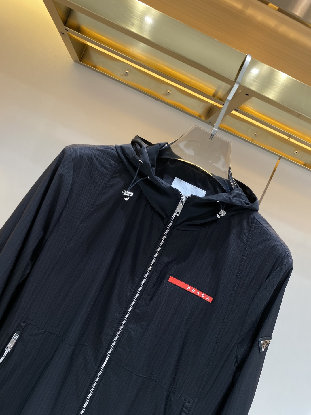 《𝙉𝙚𝙬🖤❤️普家》2026ss早春新款发布 夹克外套，爆款穿上就是舒适自在又显瘦的存在，慵懒而随性，结