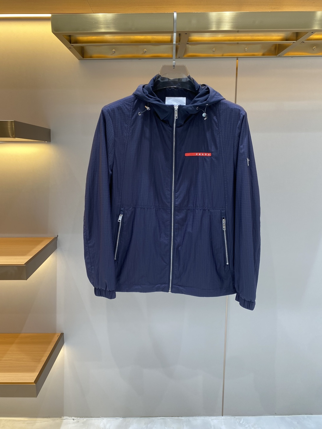 《𝙉𝙚𝙬🖤❤️普家》2026ss早春新款发布 夹克外套，爆款穿上就是舒适自在又显瘦的存在，慵懒而随性，结