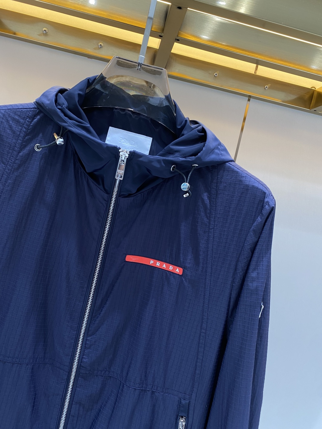 《𝙉𝙚𝙬🖤❤️普家》2026ss早春新款发布 夹克外套，爆款穿上就是舒适自在又显瘦的存在，慵懒而随性，结