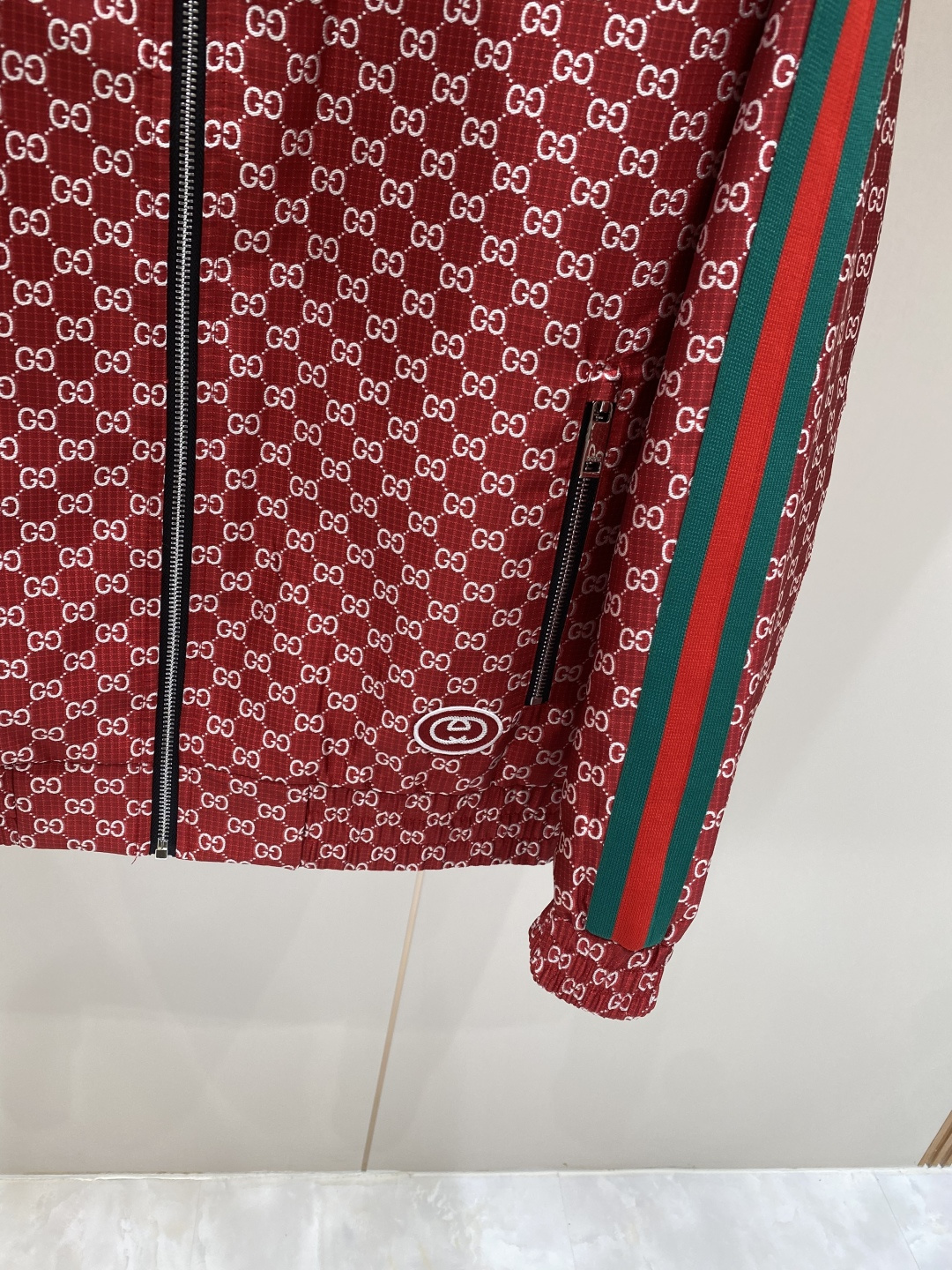 《𝙉𝙚𝙬🖤❤️古家》2026ss官网同款，早春新款男士夹克外套，时尚休闲高端版本！专柜定制面料 透气舒适