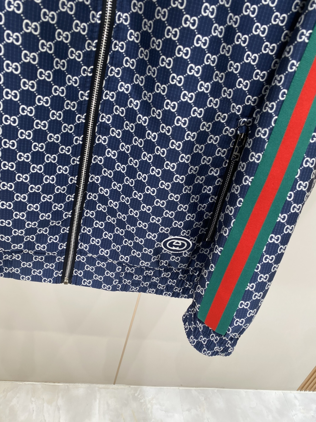 《𝙉𝙚𝙬🖤❤️古家》2026ss官网同款，早春新款男士夹克外套，时尚休闲高端版本！专柜定制面料 透气舒适